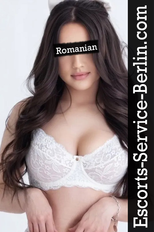 Pretty Face With Black Hairs Escort Girl in Berlin
