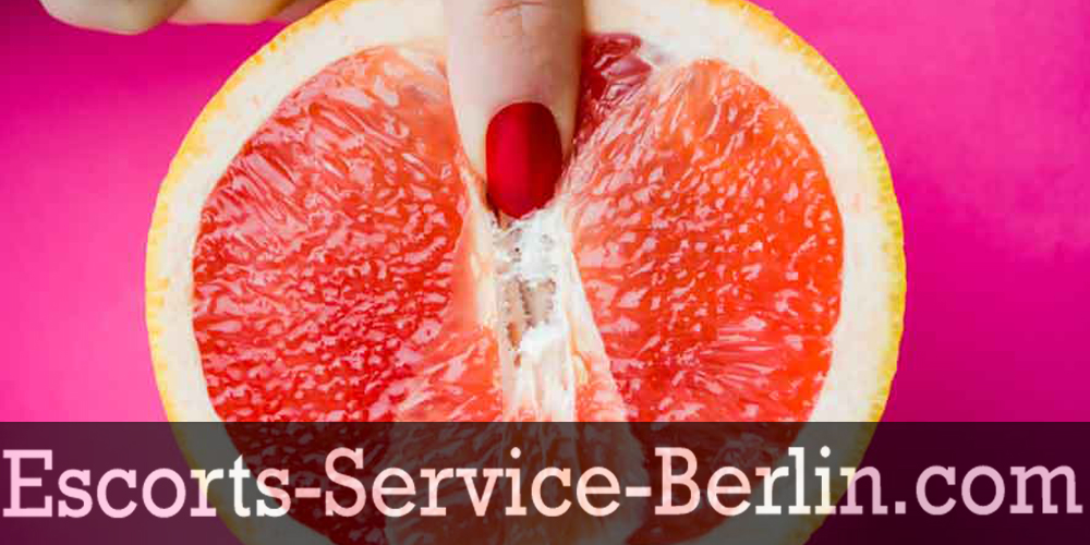 Fingering Escorts in Berlin